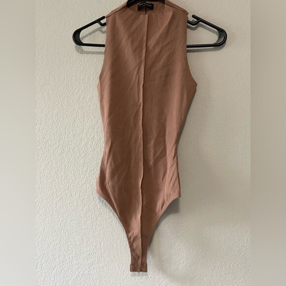 Naked Wardrobe NWOT Size Small Ribbed Racer Back Bodysuit - Picture 3 of 13